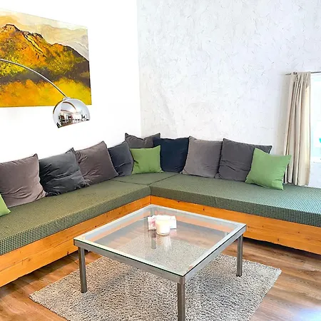 Апартаменты Ferien-wohnen Маутерн