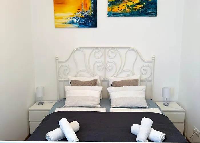 Ferien-wohnen * Mautern an der Donau